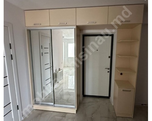 Dulap cupe pentru dormitor T-10