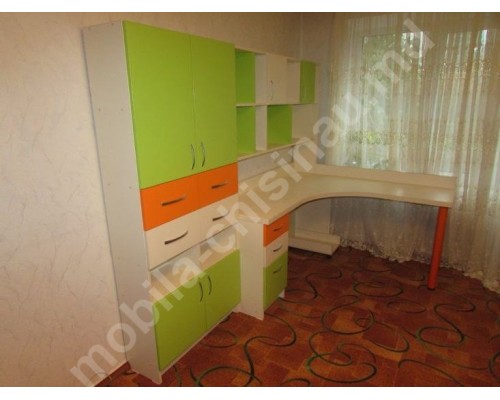 Детский письменный стол Т-1