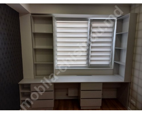 Детский письменный стол Т-4