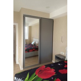 Dulap cupe in dormitor cu 3 usi glisante T-28