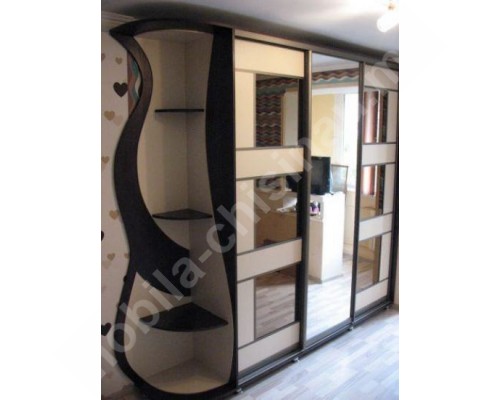 Dulap 3 trei usi T-65