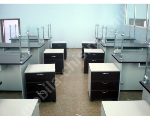 Mobilier comercial Model T-1