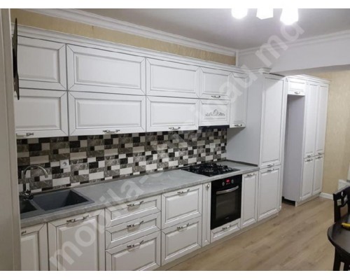 Маленькая кухня в классическом стиле T-102