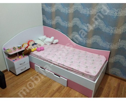 Pat pentru fete cu sertar T-18