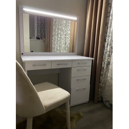 Masa de toaleta cu led T-27