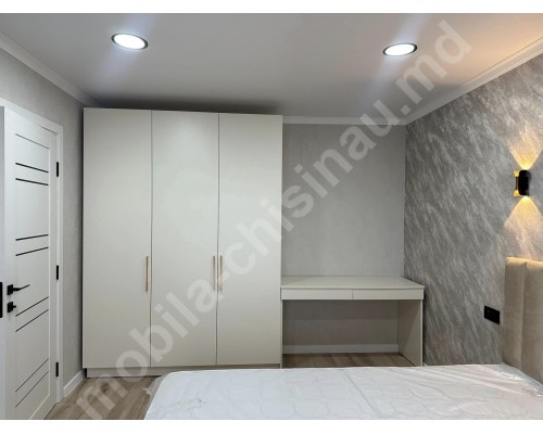 Dulap  pentru dormitor T-40