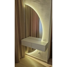 Столик для макияжа с зеркалом с подсветкой Elora T-42