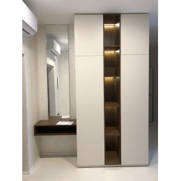 Mobilier pentru hol in stil modern 