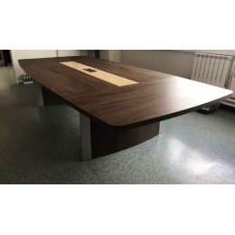 Masa  pentru sala de conferinta  