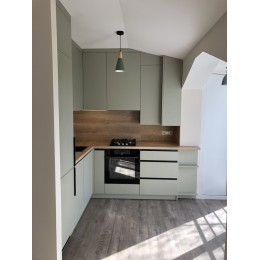 Bucatarie stil modern in colt   