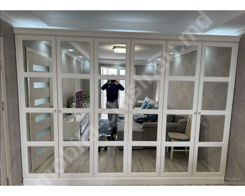 Шкаф в неоклассическом стиле Т-67