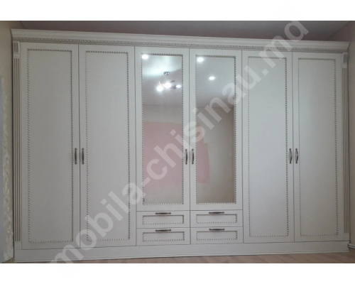 Шкаф в неоклассическом стиле Т-68