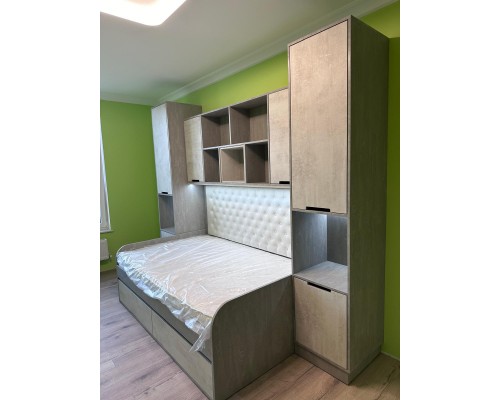 Спальный гарнитур T-33