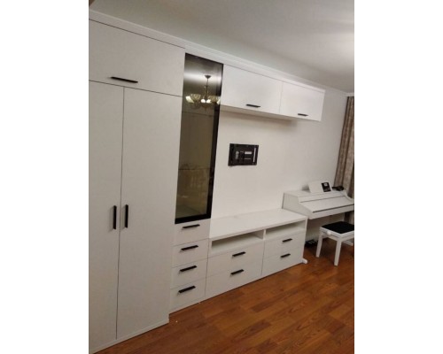 Современная стенка-горка T-54