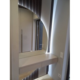 Современная консоль для прихожей с полукруглым зеркалом и LED-подсветкой T-50