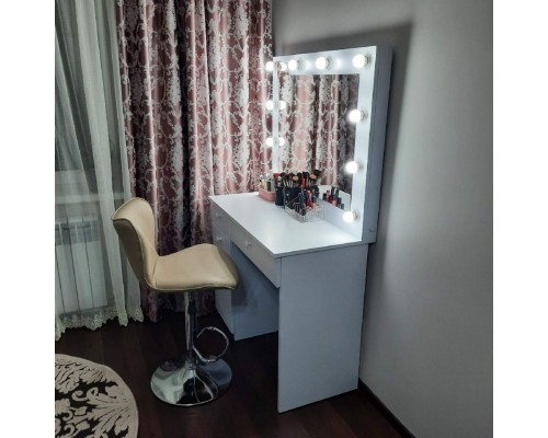 Туалетный столик с зеркалом и подсветкой T-29