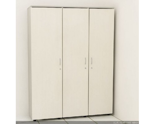 Школьный гардероб в школе Т-6