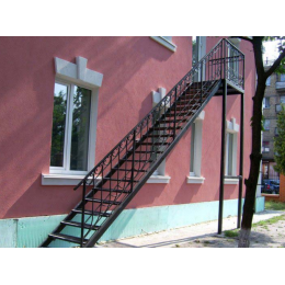 Наружная металлическая лестница Т-18