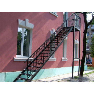 Наружная металлическая лестница Т-18