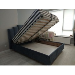 Мягкая кровать двуспальная T-84