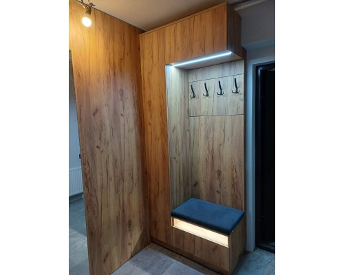 Mobilier pentru hol in stil modern T-33 Mobilier pentru hol in stil modern T-33