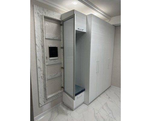 Mobilier pentru hol in stil modern T-37 Mobilier pentru hol in stil modern T-37
