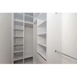 Гардеробная в современном стиле  