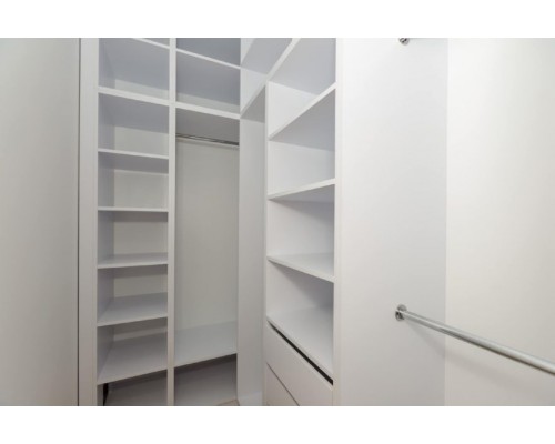 Гардеробная в современном стиле  T-26