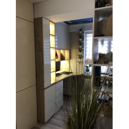 Угловой письменный стол для девочки  T-22