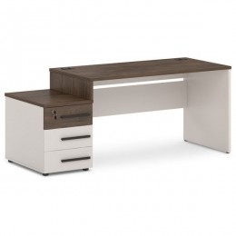 Офисный стол