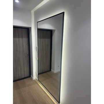 Зеркало с LED-подсветкой для прихожей Т-4