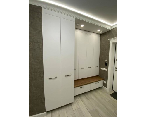 Mobilier pentru hol in stil modern T-14