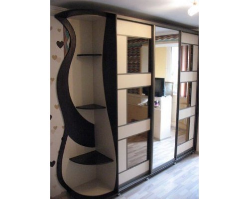 Dulap 3 trei usi T-65