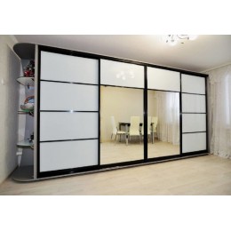 Шкаф купе  4 двери с зеркалом  T-36