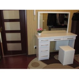 Туалетный столик с зеркалом Т-21
