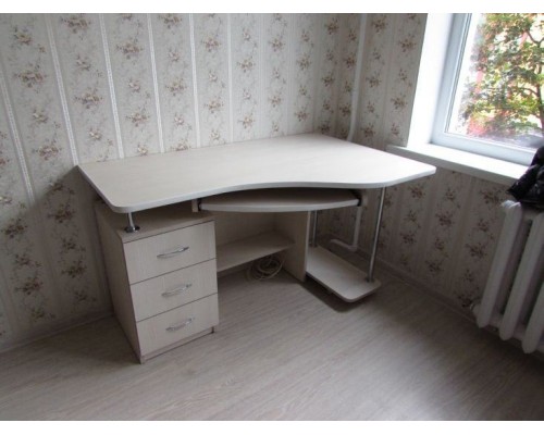 Masa pentru calculator T-45