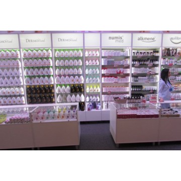 Vitrine rafturii pentru magazine T-1 Foto Vitrine rafturii pentru magazine Model T-1