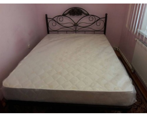 Кованая кровать черная Длинна-2 м Ширина-1,4 м (T-37) Кованая кровать черная Длинна-2 м Ширина-1,4 м (T-37)