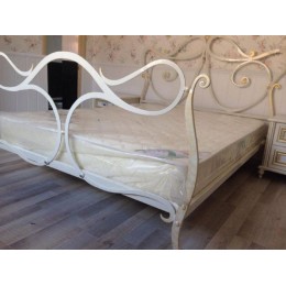 Кованая кровать T-18 Кованая кровать T-18