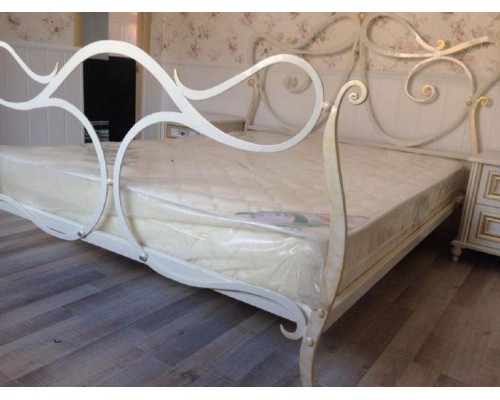 Кованая кровать T-18