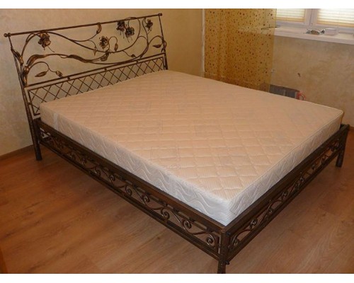 Кованая кровать T-25