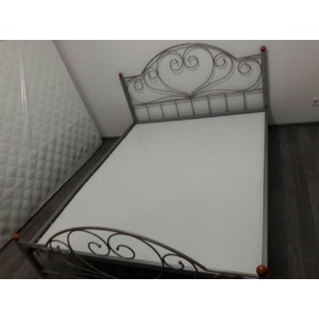 Pat din fier forjat  T-27