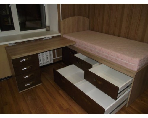 Детская кровать с ящиками T-19