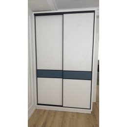 Dulap cupe in antreu T-10