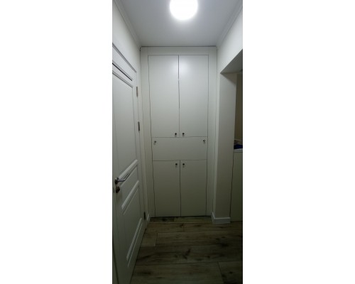 Встроенный шкаф в нишу T-74