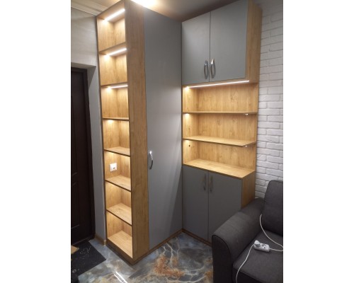 Угловой шкаф T-3